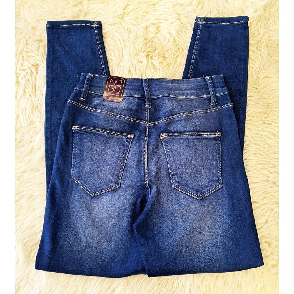 NO Boundaries High Rise Skinny Jeans Bright Blue Wash Sz 5 NWT - Picture 2 of 3